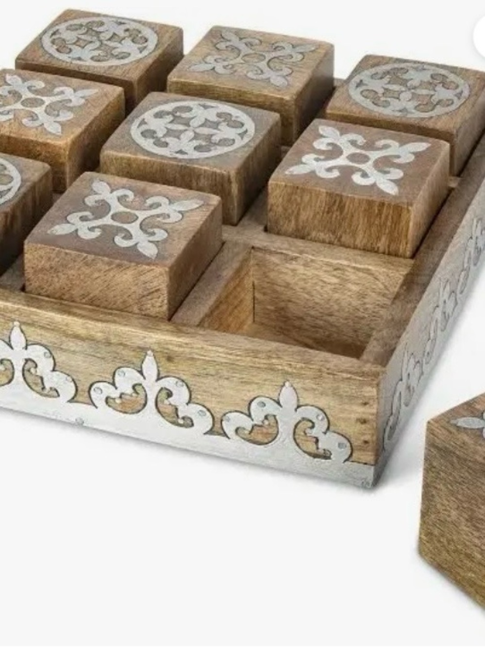GG Collection Wooden Decorative Tic-Tac-Toe Set in Natural Wood and White